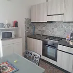 Sul Mare Don Toto' Feriehus *