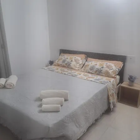 Holiday home Sul Mare Don Toto' Avola